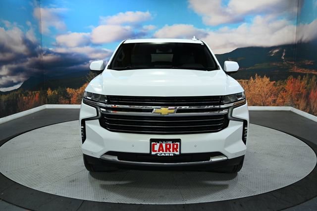 Used 2024 Chevrolet Suburban LT AWD/4WD image 2