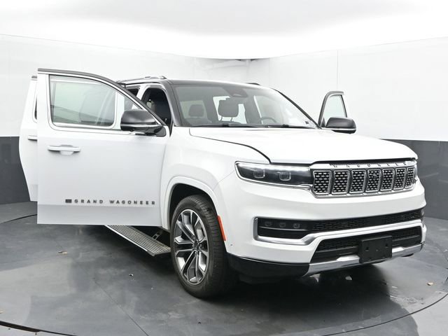 Used 2024 Jeep Grand Wagoneer L Series III image 57