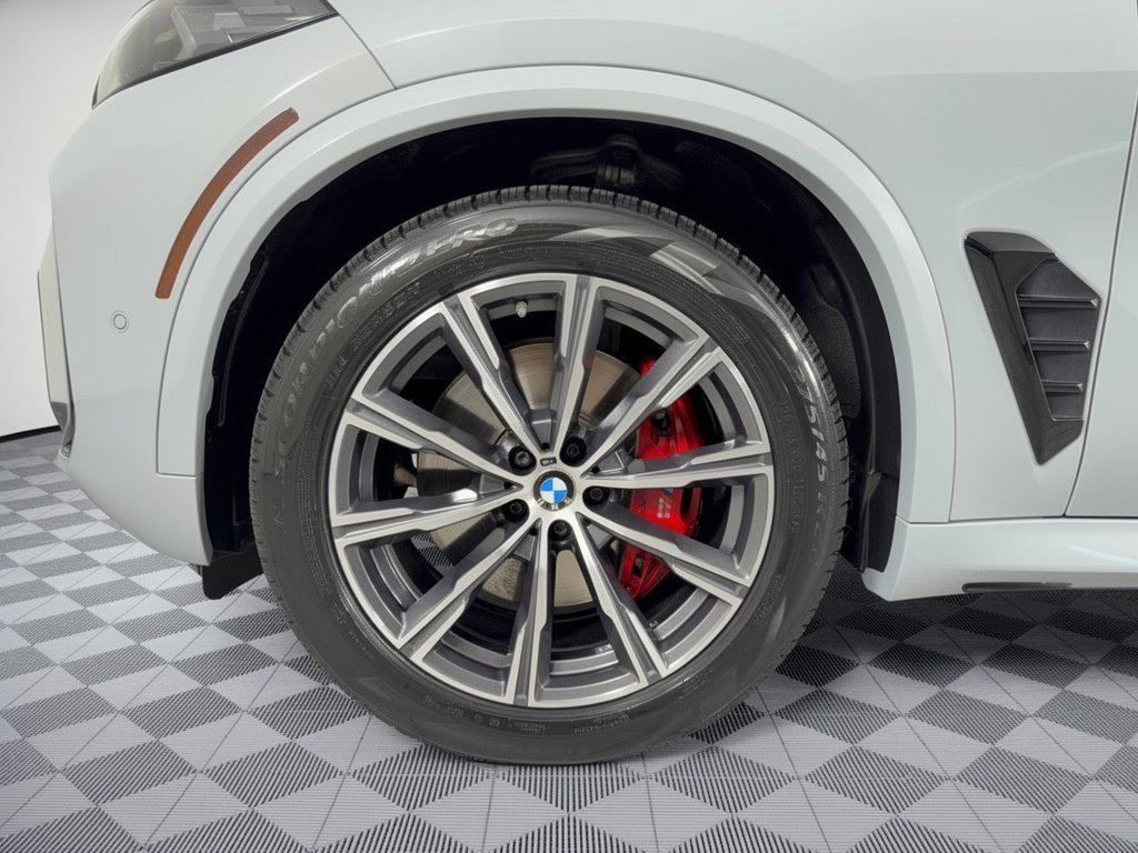 Certified 2024 BMW X5 xDrive40i AWD/4WD image 13