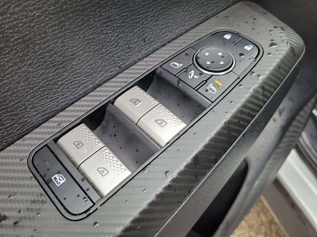 Used 2024 Mitsubishi Outlander SE image 19