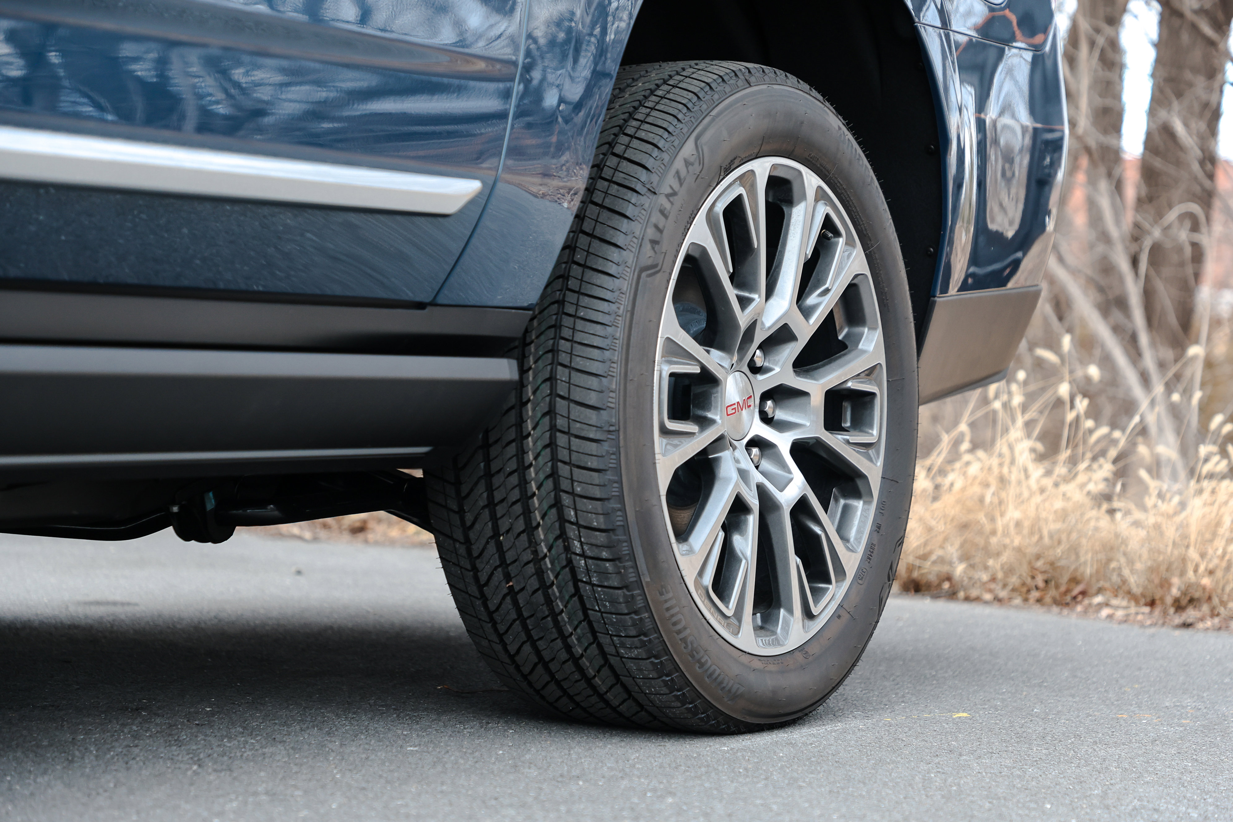 New 2026 GMC Yukon XL Denali image 4