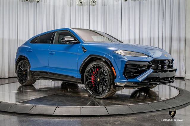 Used 2025 Lamborghini Urus SE AWD/4WD image 35