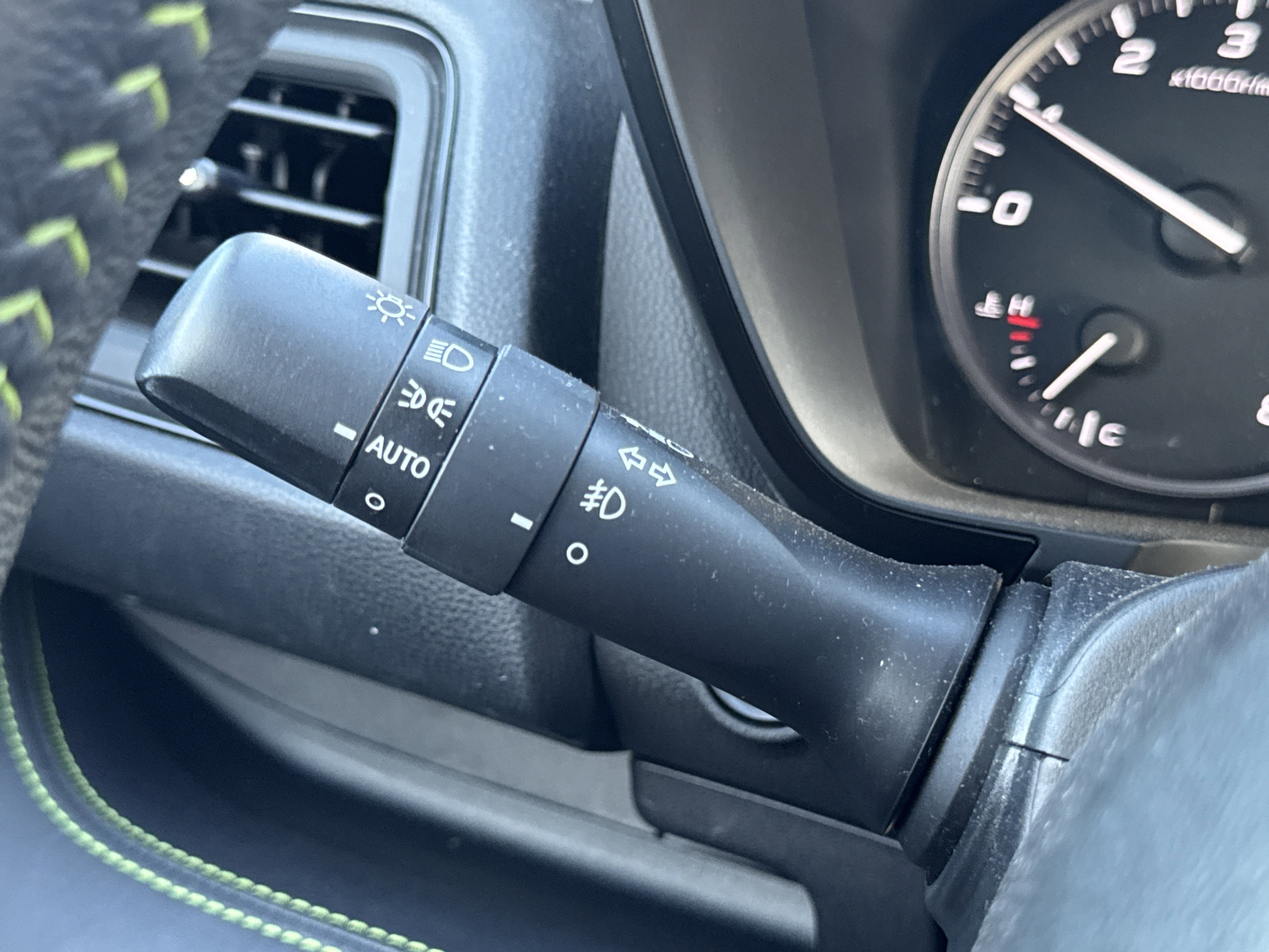 Used 2023 Subaru Ascent Onyx Edition image 16