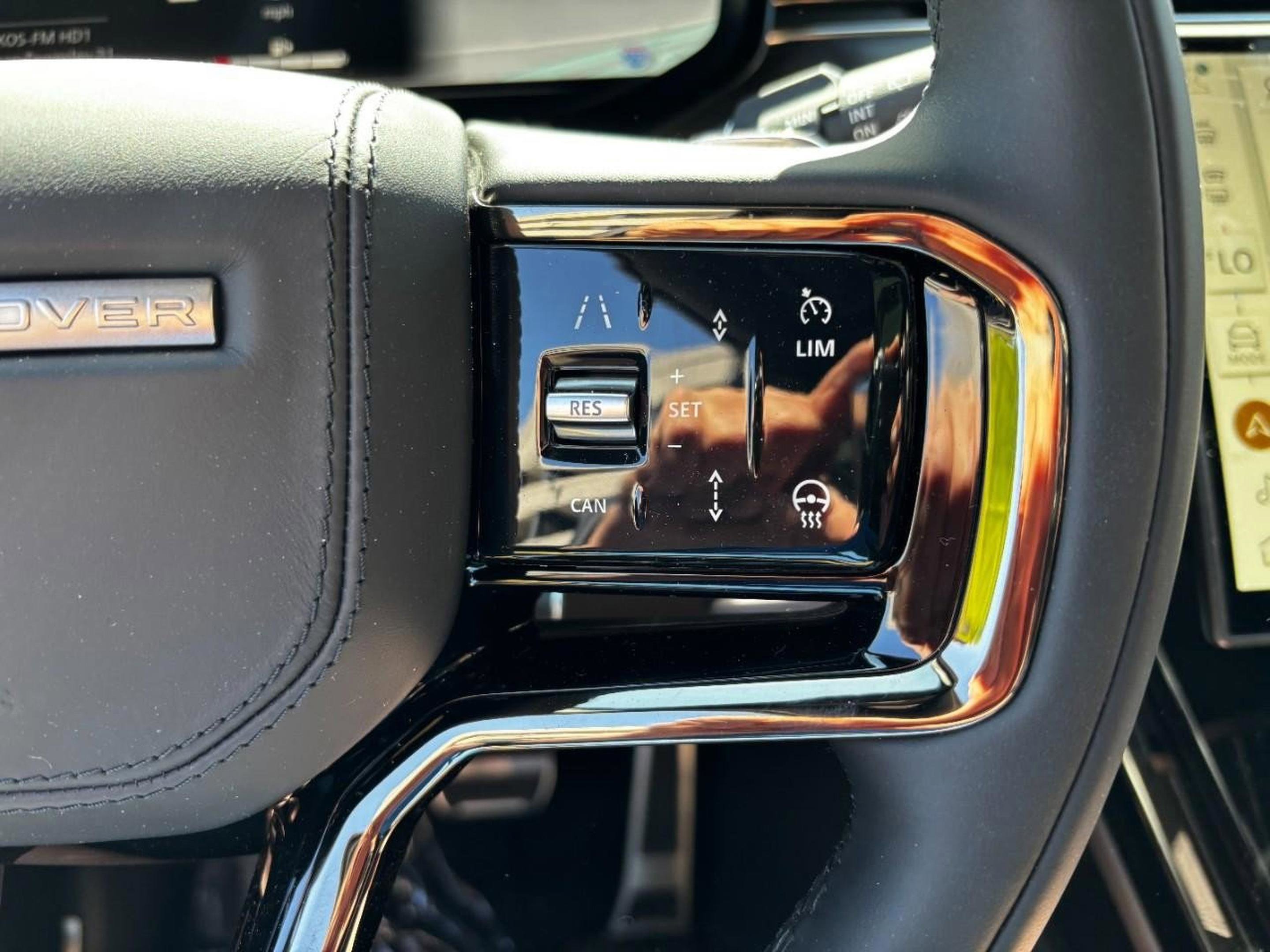 New 2025 Land Rover Range Rover Sport Autobiography image 23