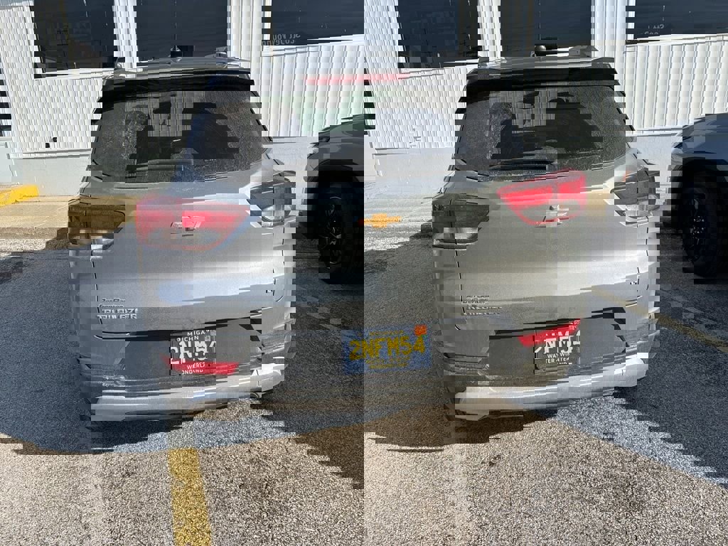 Used 2023 Chevrolet TrailBlazer LT image 4