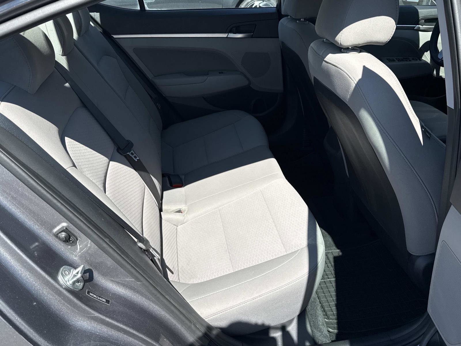 Used 2020 Hyundai Elantra SEL FWD image 20