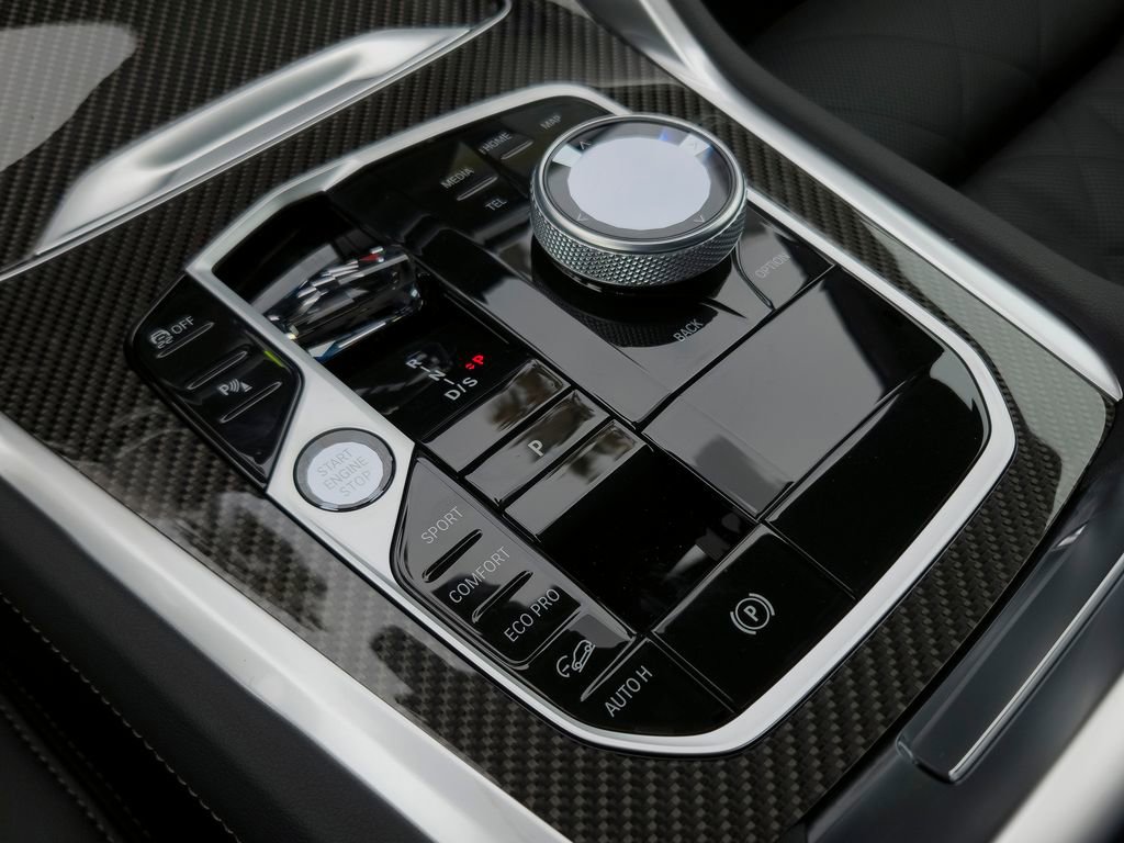 New 2026 BMW X6 M60i image 10