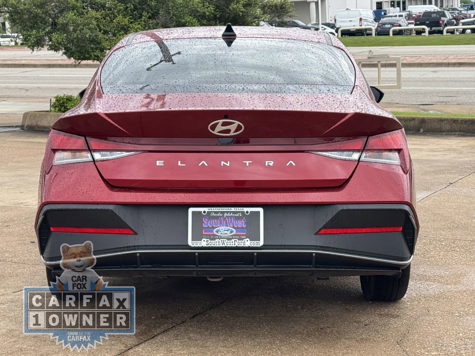 Used 2025 Hyundai Elantra SE FWD image 5