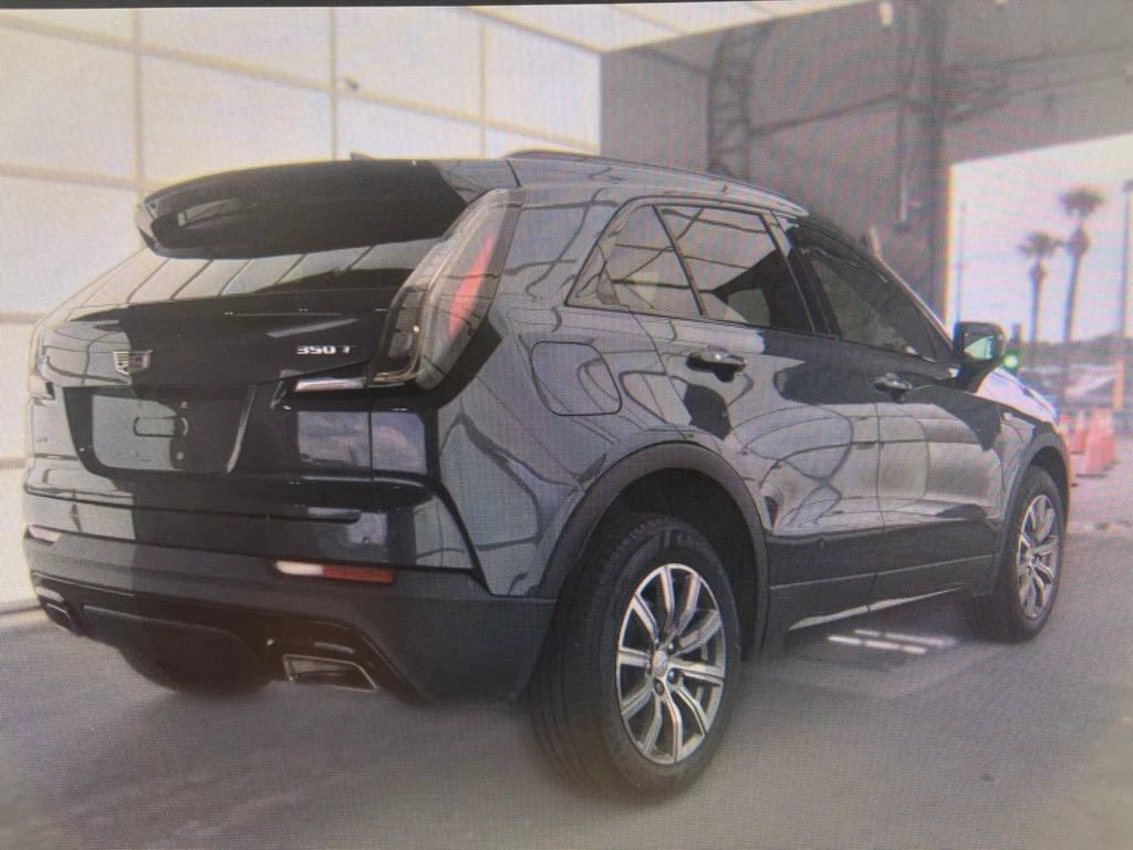 Used 2021 Cadillac XT4 Sport AWD/4WD image 2