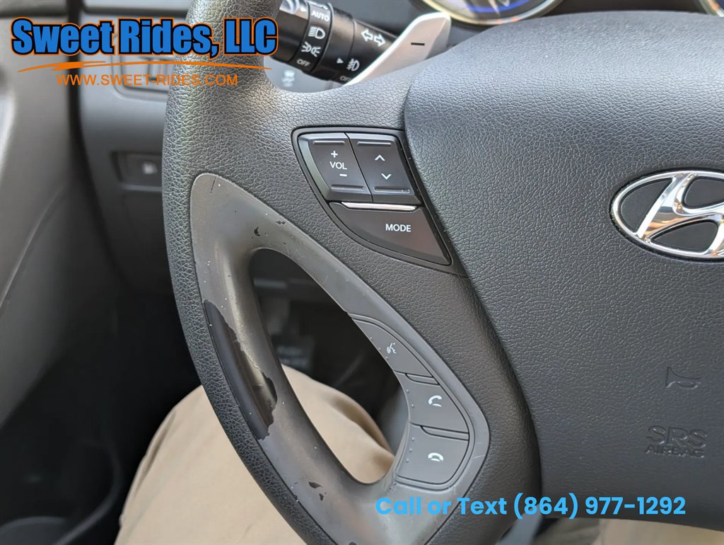 Used 2013 Hyundai Sonata SE w/ Navigation & Sunroof Pkg image 19
