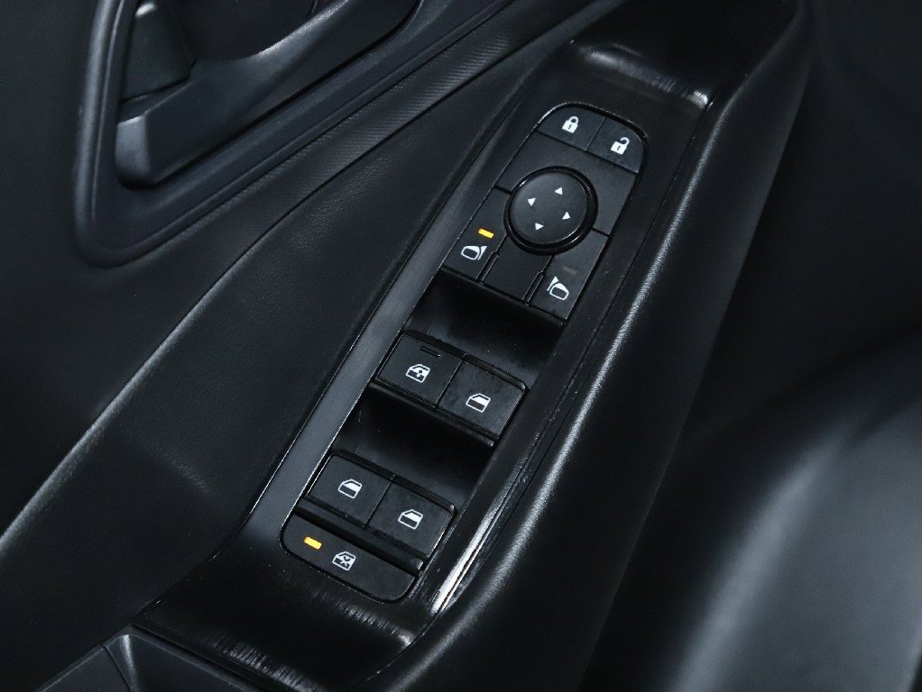 Used 2024 Nissan Rogue S image 16