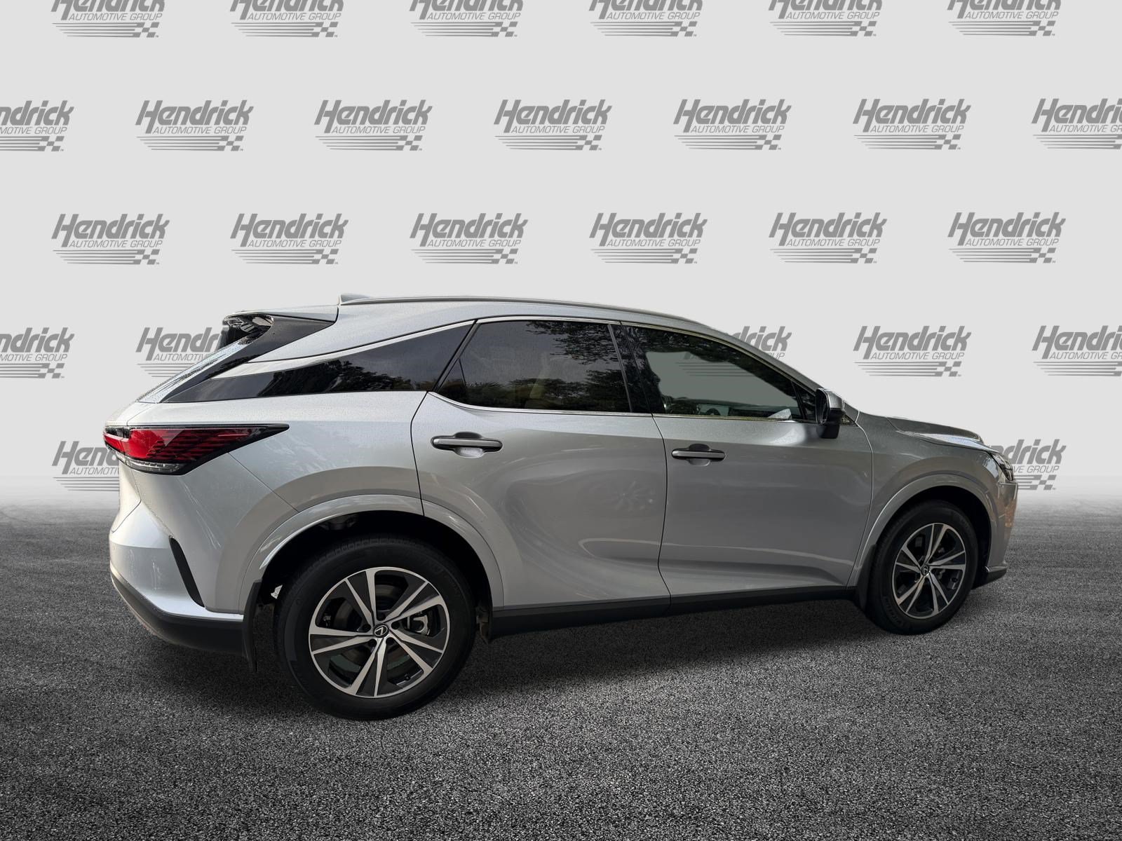 Certified 2025 Lexus RX 350 Premium w/ Convenience Package FWD image 10
