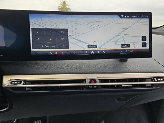 New 2026 BMW iX xDrive60 w/ Premium Package image 22