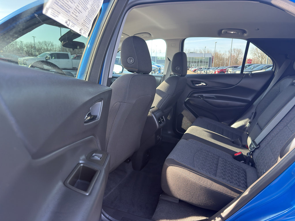 Used 2024 Chevrolet Equinox LT image 29