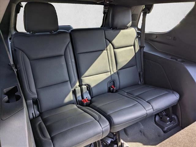 Used 2025 Chevrolet Tahoe LS RWD image 21