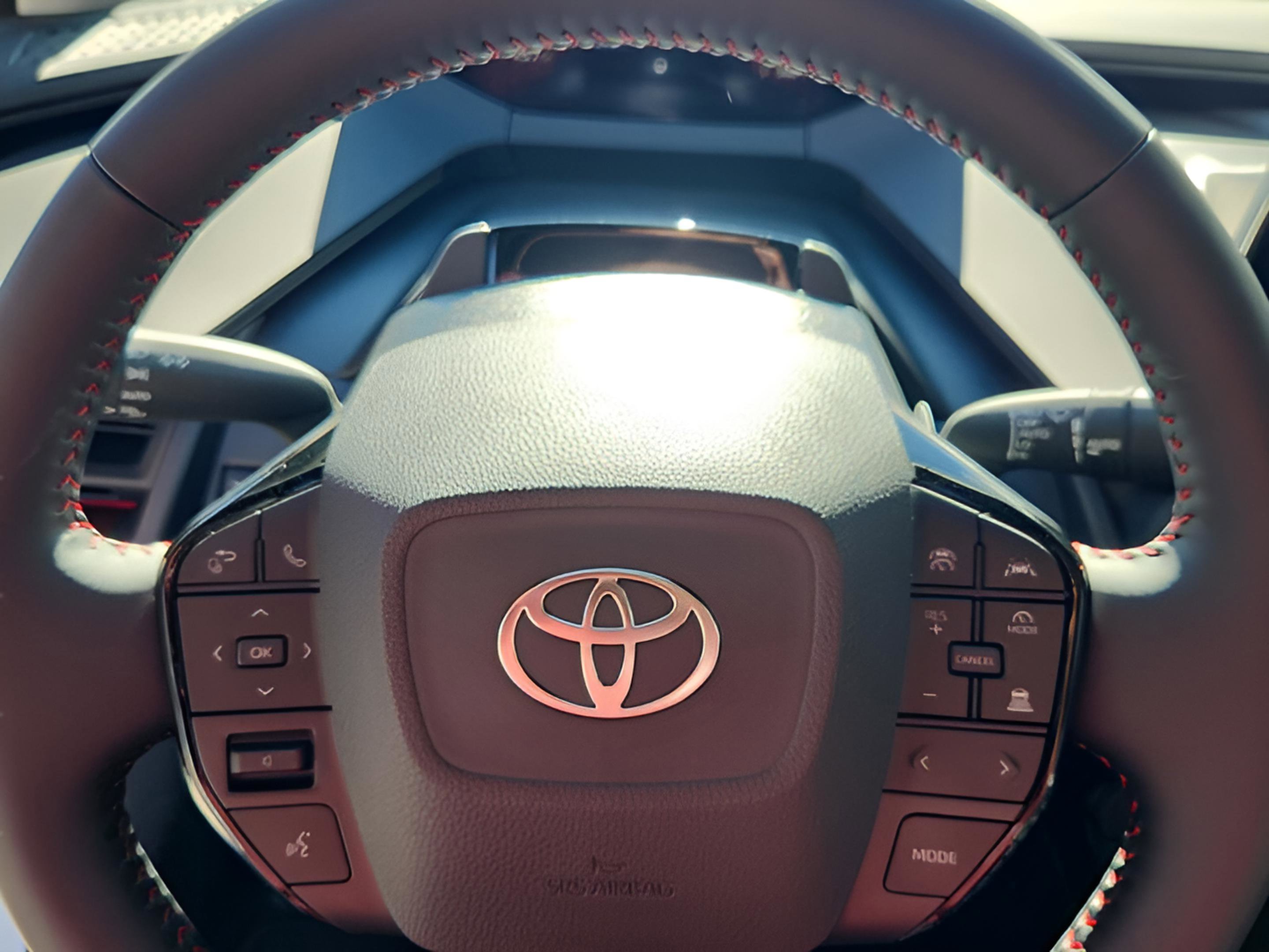 New 2026 Toyota Prius Plug-In Hybrid FWD image 20