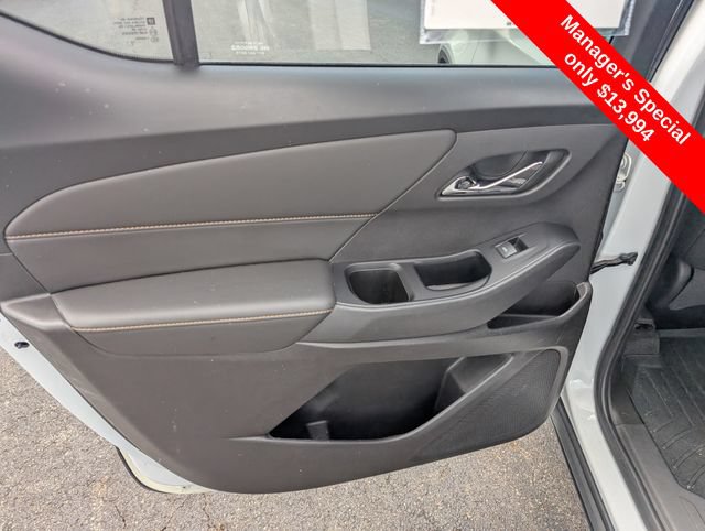 Used 2019 Chevrolet Traverse LT FWD image 10