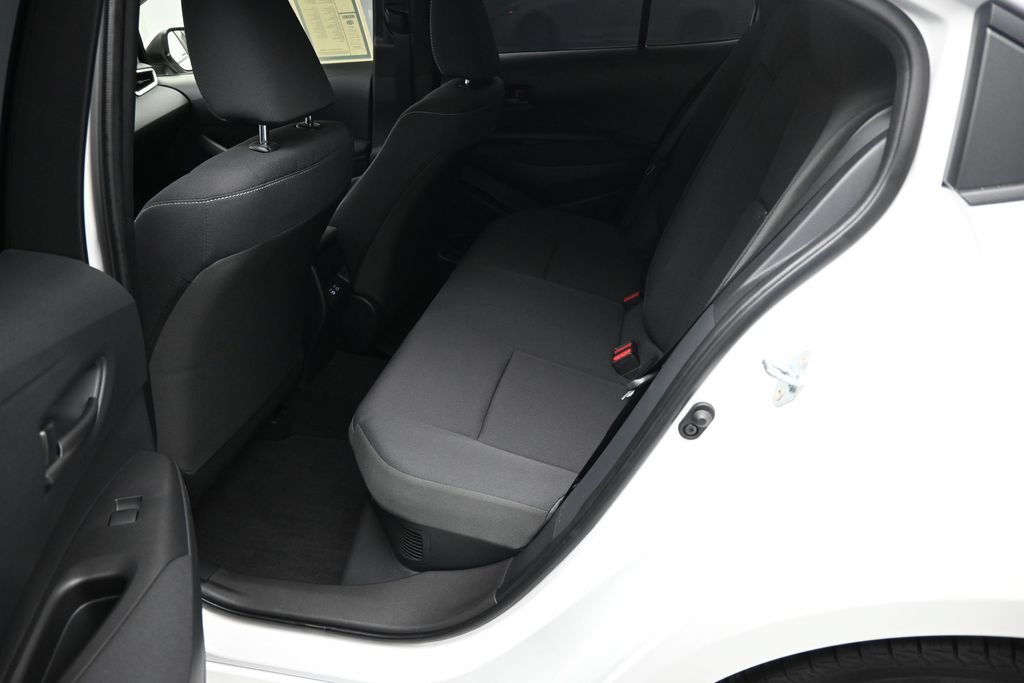 Used 2026 Toyota Corolla LE w/ Carpet Mat Package (TMS) FWD image 16