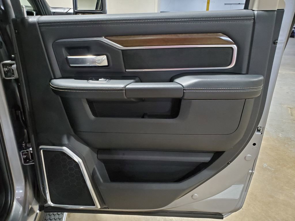 Used 2024 RAM 2500 Laramie w/ Off Road Package image 21