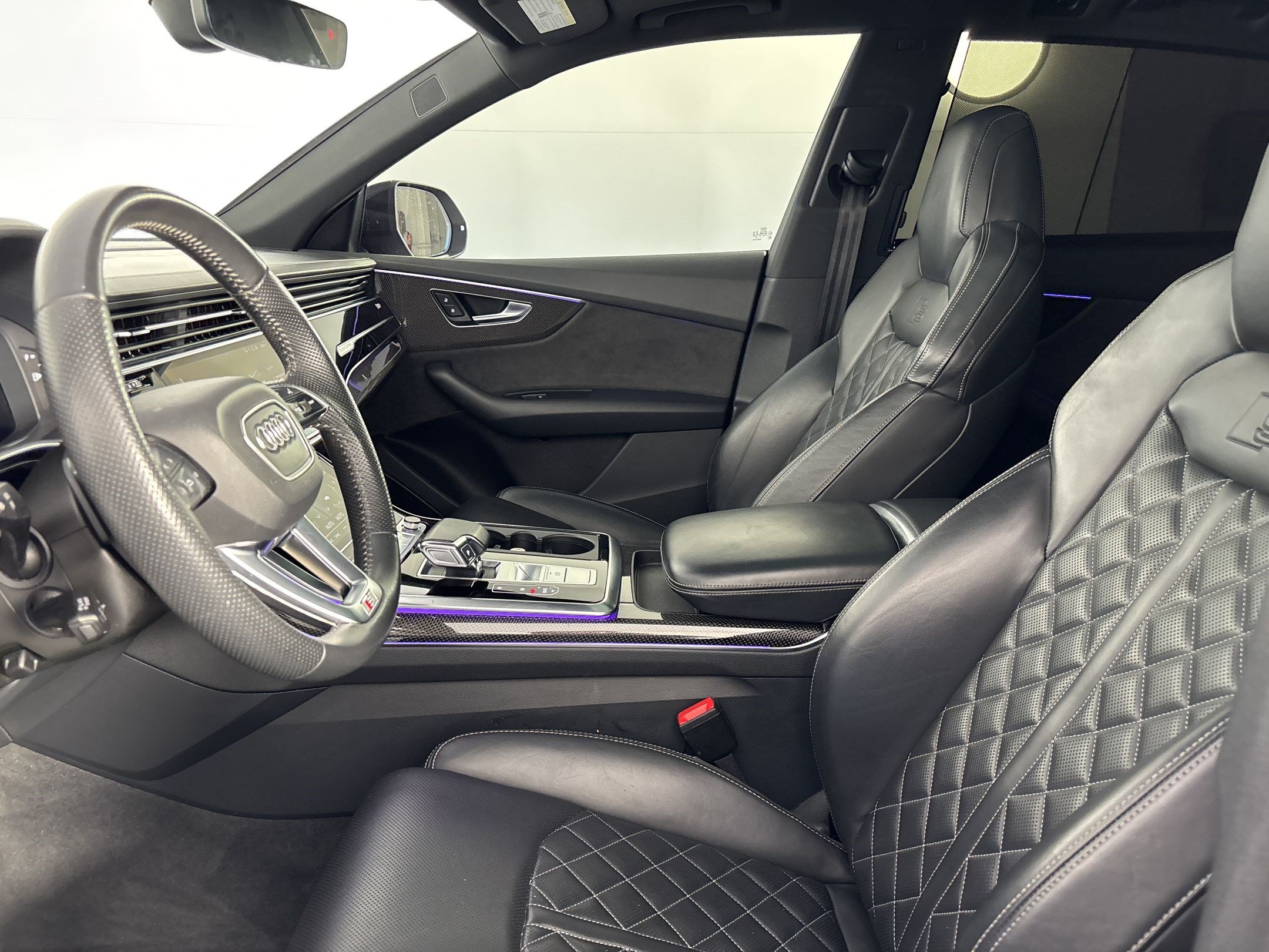 Used 2020 Audi SQ8 Prestige w/ Prestige Package AWD/4WD image 5
