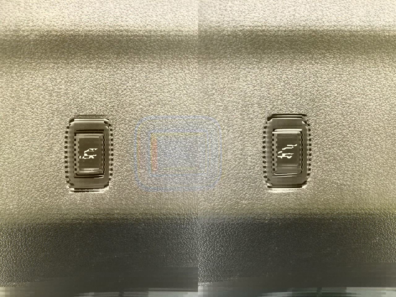 Used 2021 Chevrolet Suburban LT w/ LT Signature Plus Package image 10