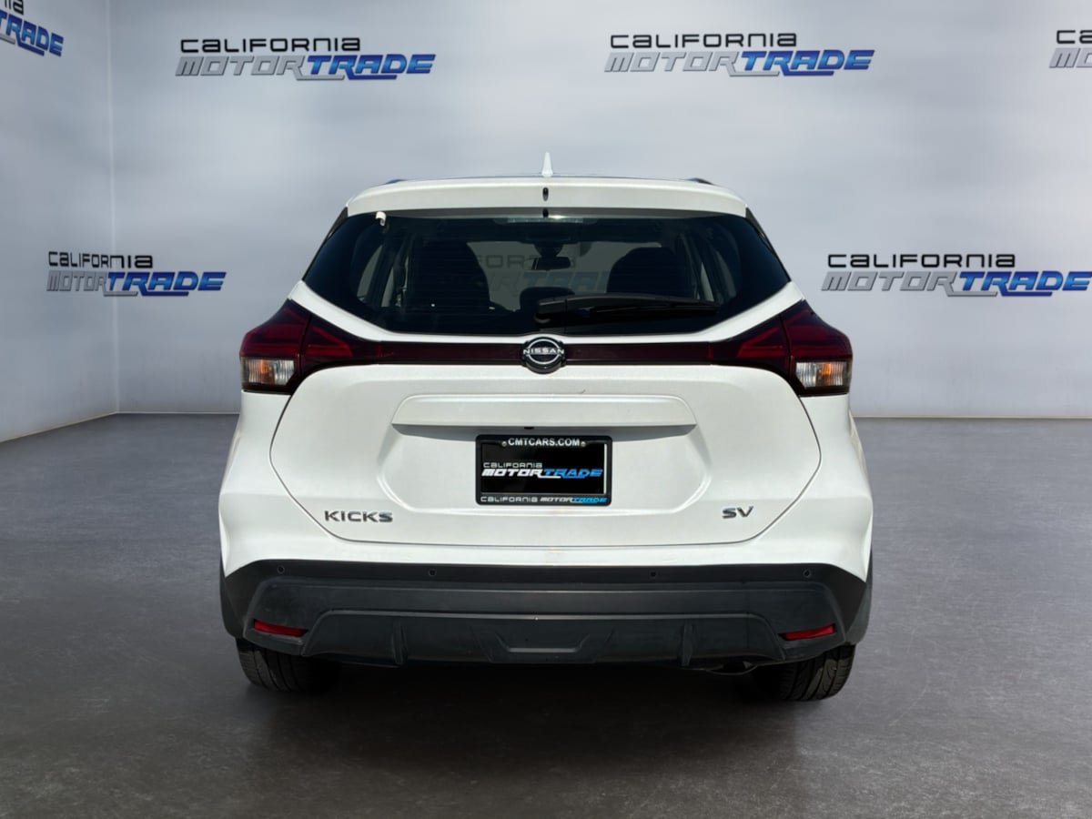Used 2024 Nissan Kicks SV FWD image 6