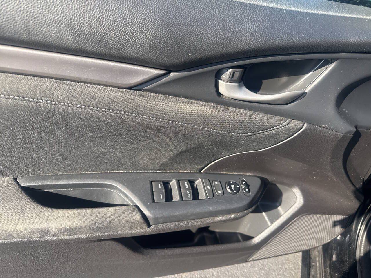 Used 2017 Honda Civic EX image 14