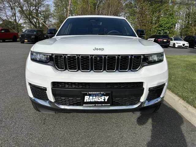 Used 2024 Jeep Grand Cherokee L Limited w/ Luxury Tech Group II AWD/4WD image 3