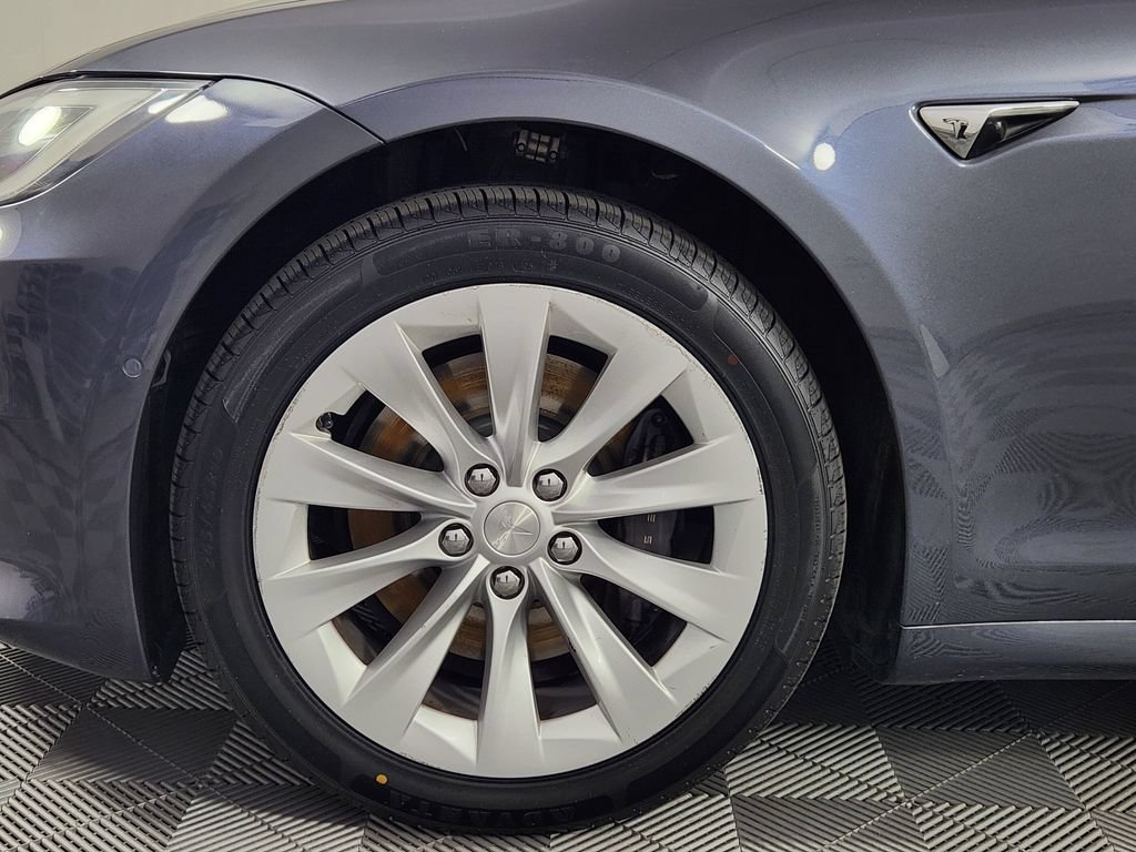 Used 2019 Tesla Model S Long Range AWD/4WD image 23