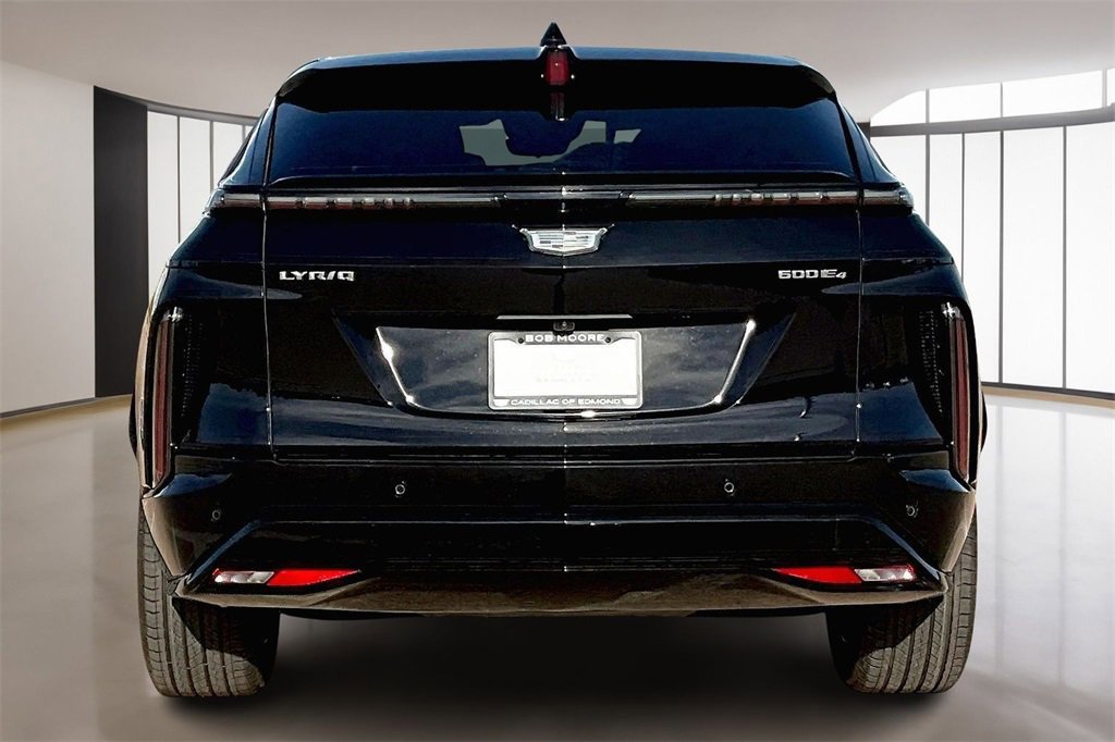New 2026 Cadillac Lyriq Premium Sport image 4