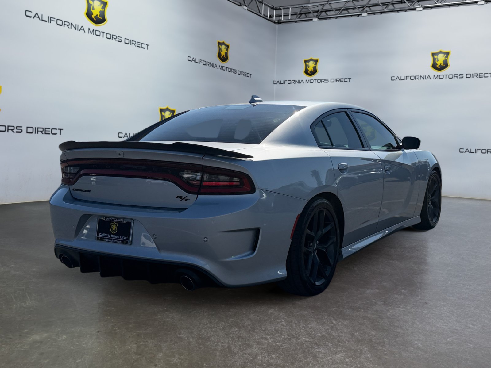 Used 2022 Dodge Charger R/T w/ Driver Convenience Group RWD image 5