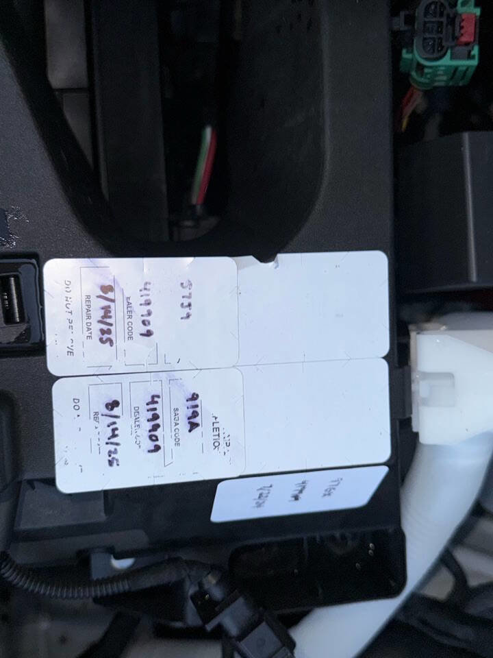 Used 2021 Volkswagen ID.4 Pro w/ ID.4 Protection Package image 47