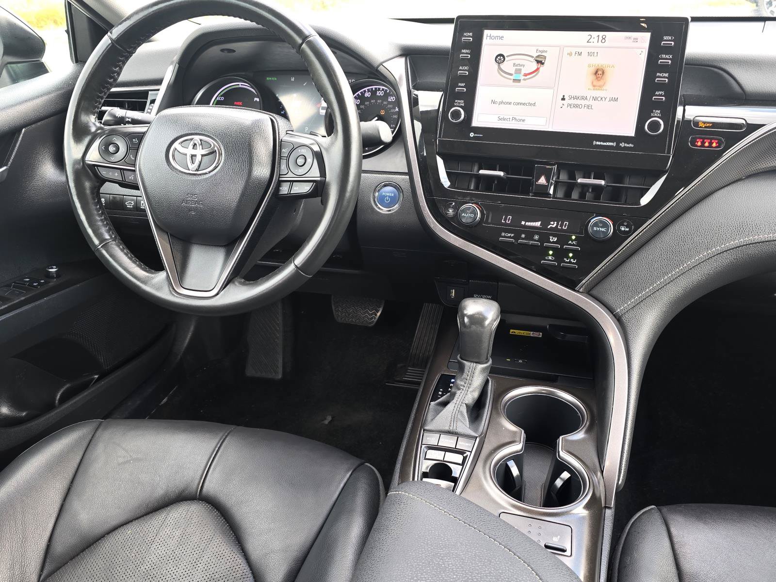 Used 2024 Toyota Camry XSE w/ Cold Weather Package FWD image 11
