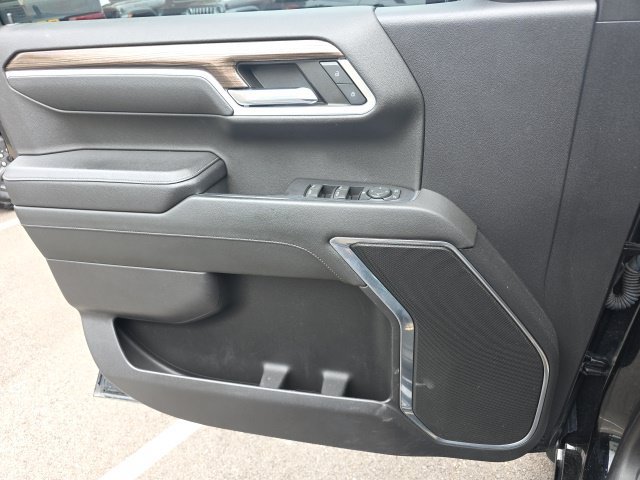 Used 2022 Chevrolet Silverado 1500 RST AWD/4WD image 21