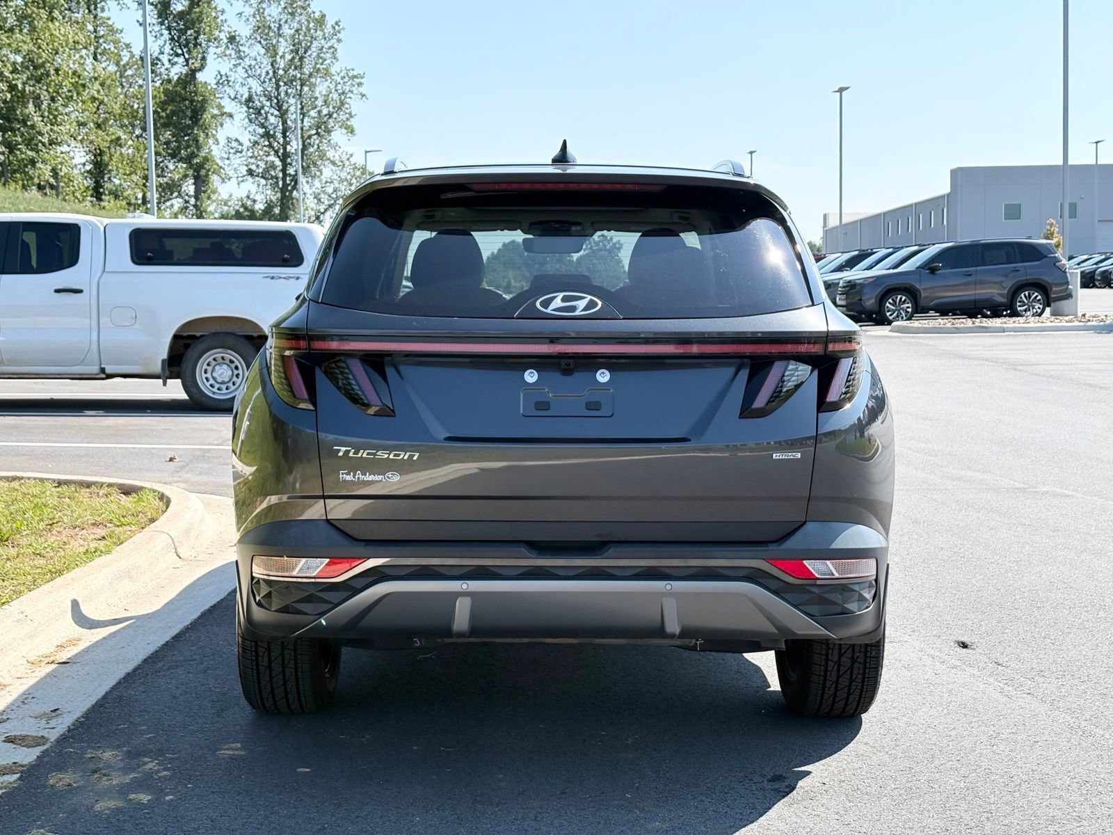 Used 2023 Hyundai Tucson Limited AWD/4WD image 10