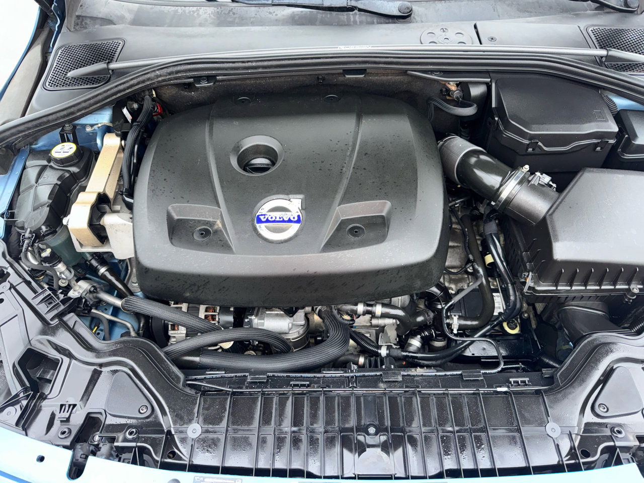 Used 2015 Volvo V60 T5 Platinum image 25