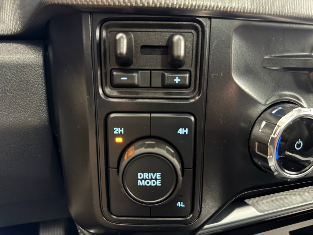 Certified 2025 Ford F450 Platinum image 39