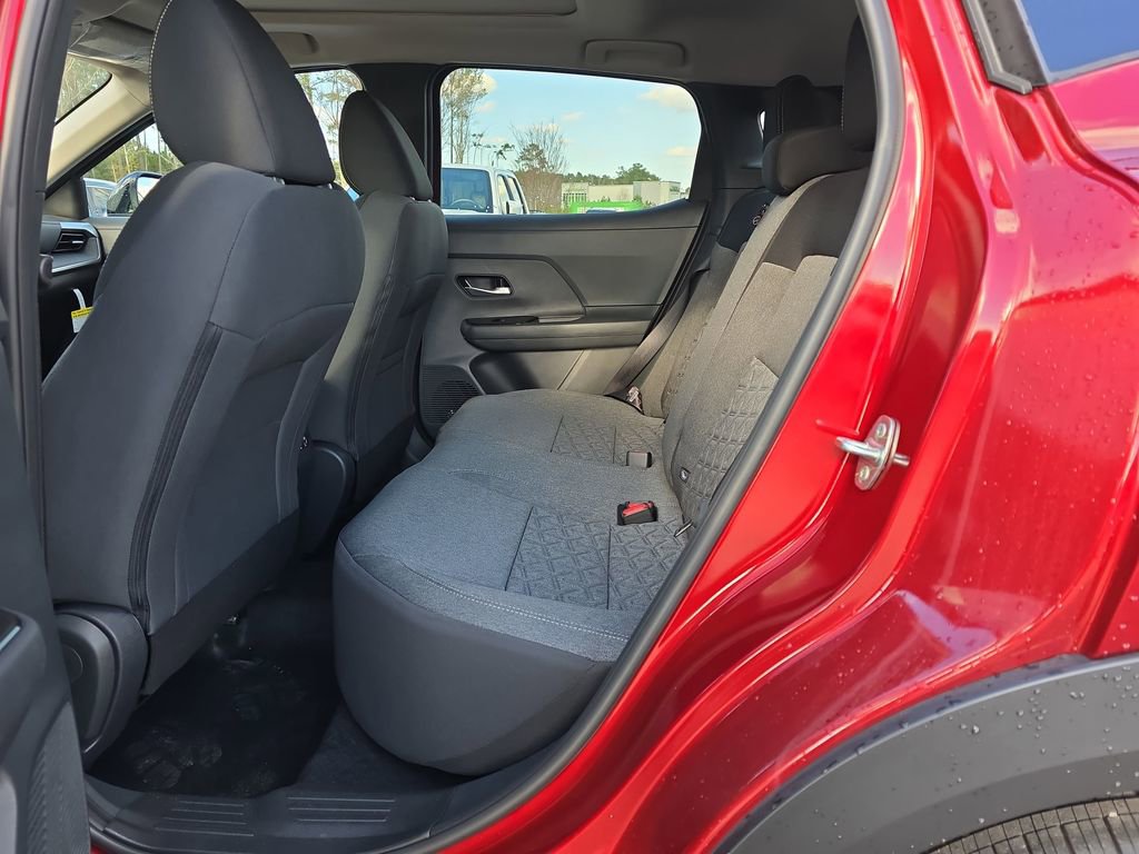 New 2026 Nissan Kicks SV w/ SV Premium Package FWD image 17
