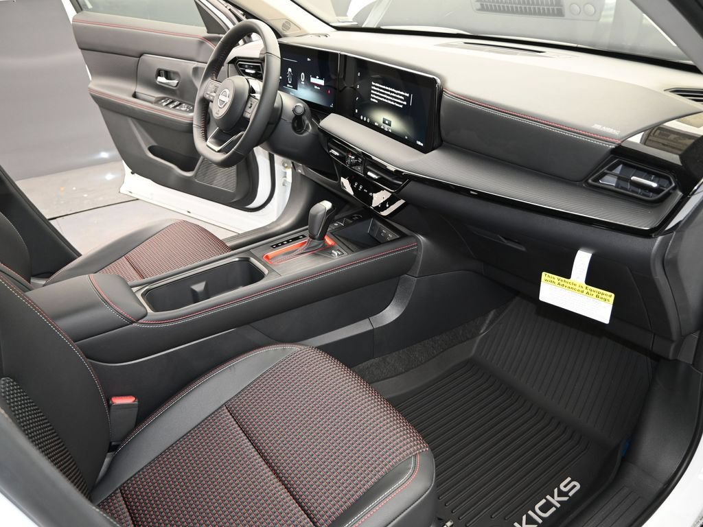 New 2026 Nissan Kicks SR w/ Cold Weather Package FWD image 25