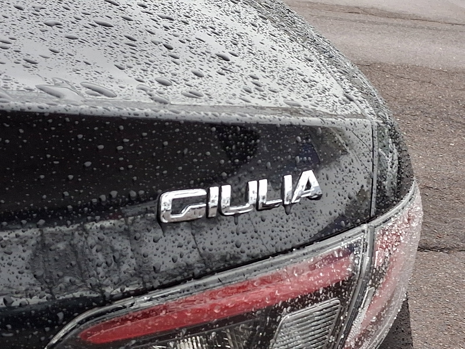 New 2026 Alfa Romeo Giulia AWD image 23