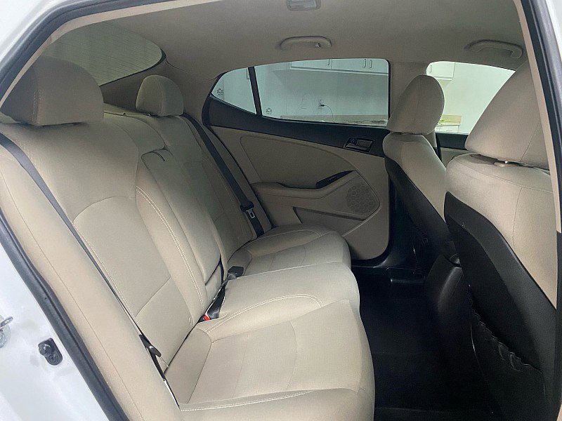 Used 2013 Kia Optima LX image 13
