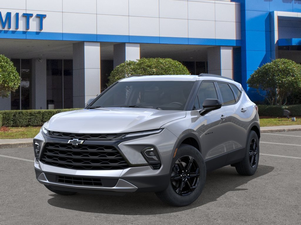 New 2026 Chevrolet Blazer LT w/ Midnight/Sport Edition FWD image 6