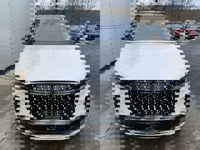 New 2026 Lincoln Nautilus Reserve image 16