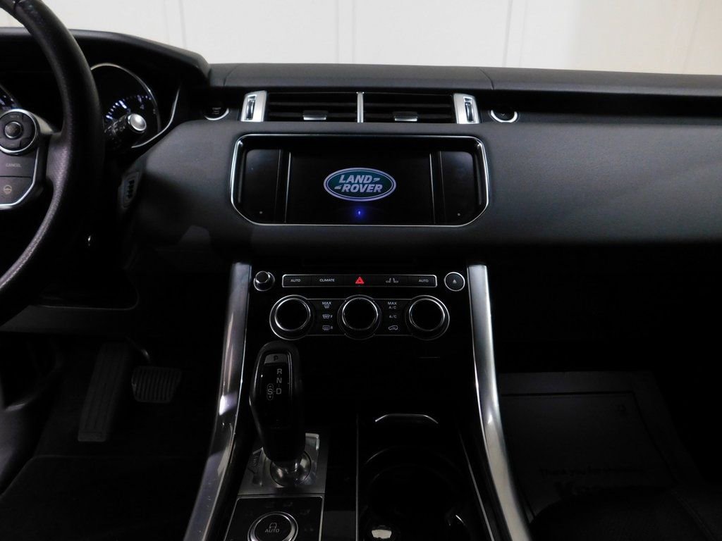 Used 2014 Land Rover Range Rover Sport HSE image 45