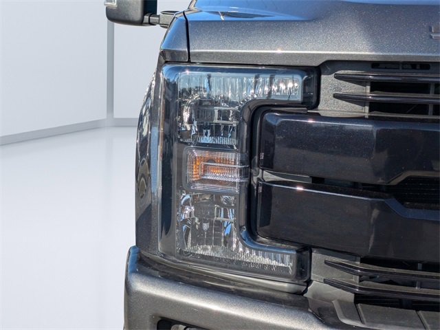 Used 2019 Ford F350 Lariat image 9