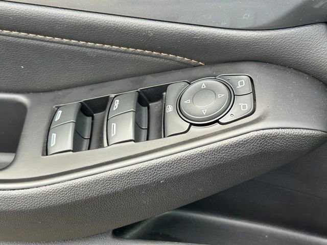 Used 2019 Chevrolet Traverse LT image 23