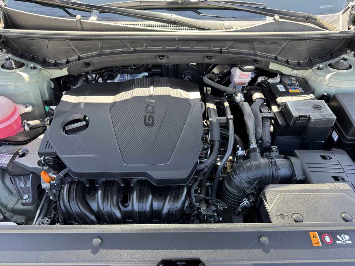 Used 2024 Hyundai Santa Cruz SEL FWD image 9