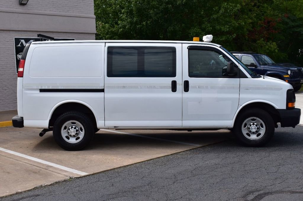 Used 2014 Chevrolet Express 2500 image 4