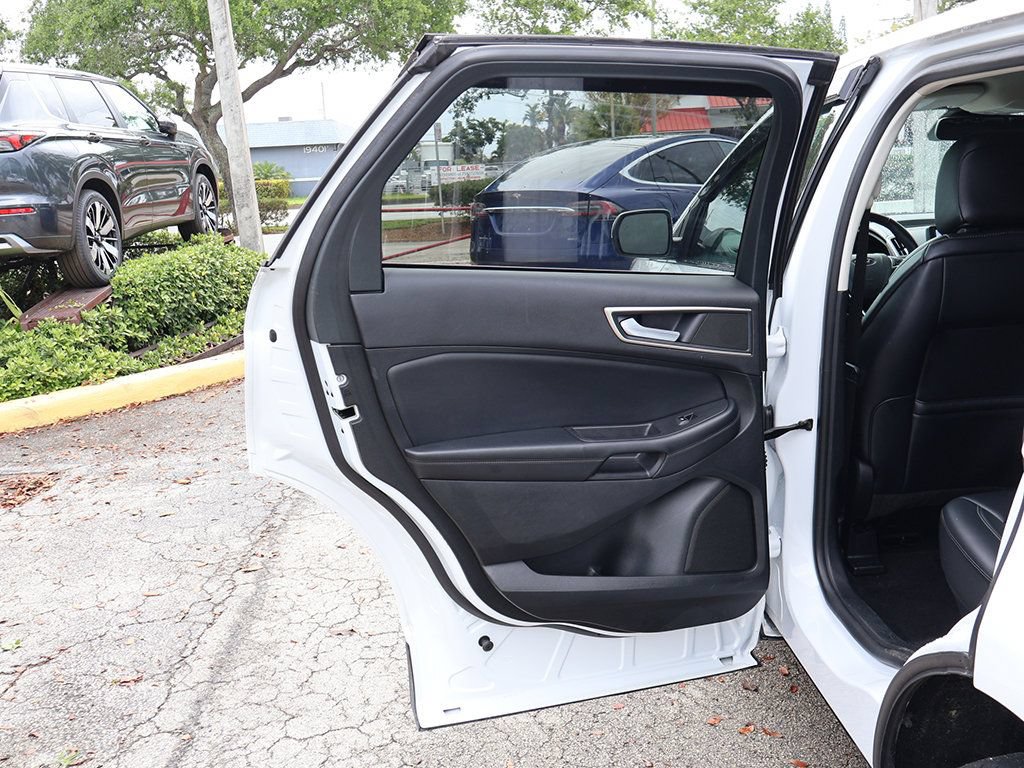 Used 2024 Ford Edge SEL AWD/4WD image 23