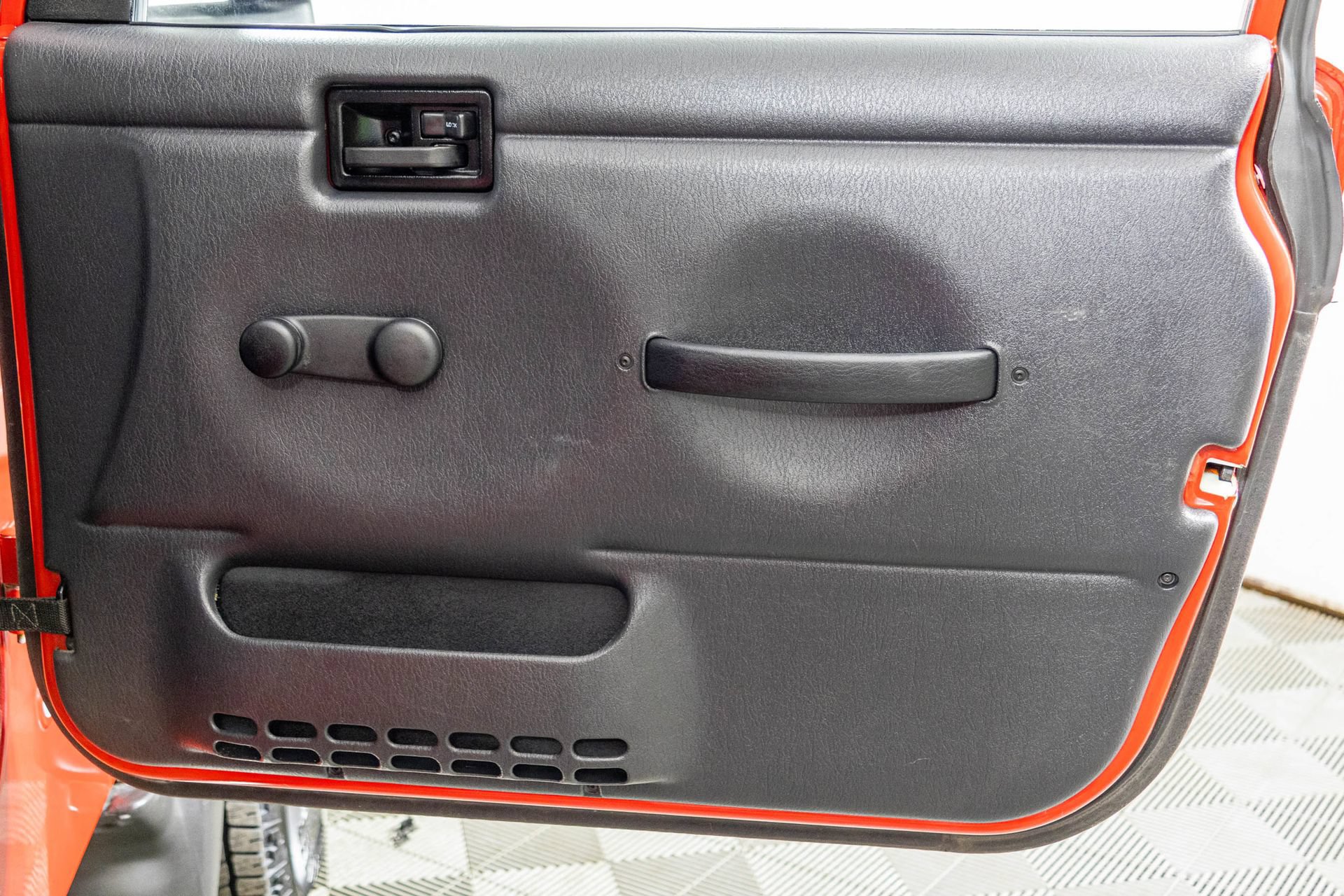 Used 2006 Jeep Wrangler Rubicon AWD/4WD image 34